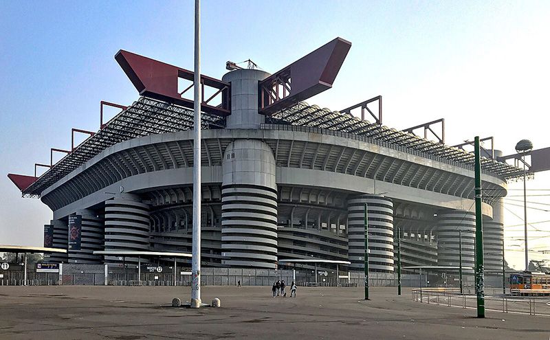 San Siro sân nhà câu lạc bộ AC Milan